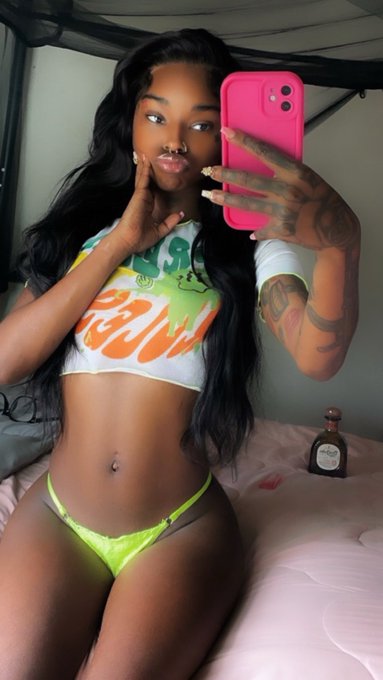 Watch INDY⭐️'s leaked NSFW photo on TwXstars