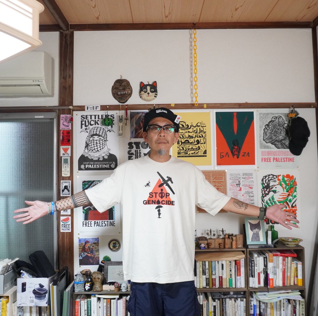 pwbfree's tweet photo. 新作Tシャツ2つアップしました。是非!
https://t.co/BtXUsCXPcE
#FreePalaestine
#チャリティTシャツ
#PWBF https://t.co/t9piXgkahp