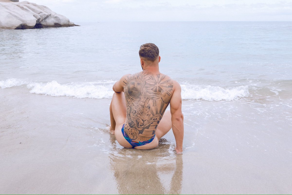 adriancmphoto's tweet photo. Kevin for @2EROS https://t.co/60ITqz1yIy