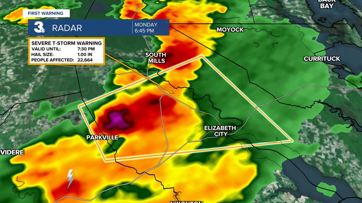 April_Loveland's tweet image. Severe Thunderstorm Warning until 8/19 7:30PM for Pasquotank, Perquimans, Camden
wtkr.com/weather #FirstWarn3