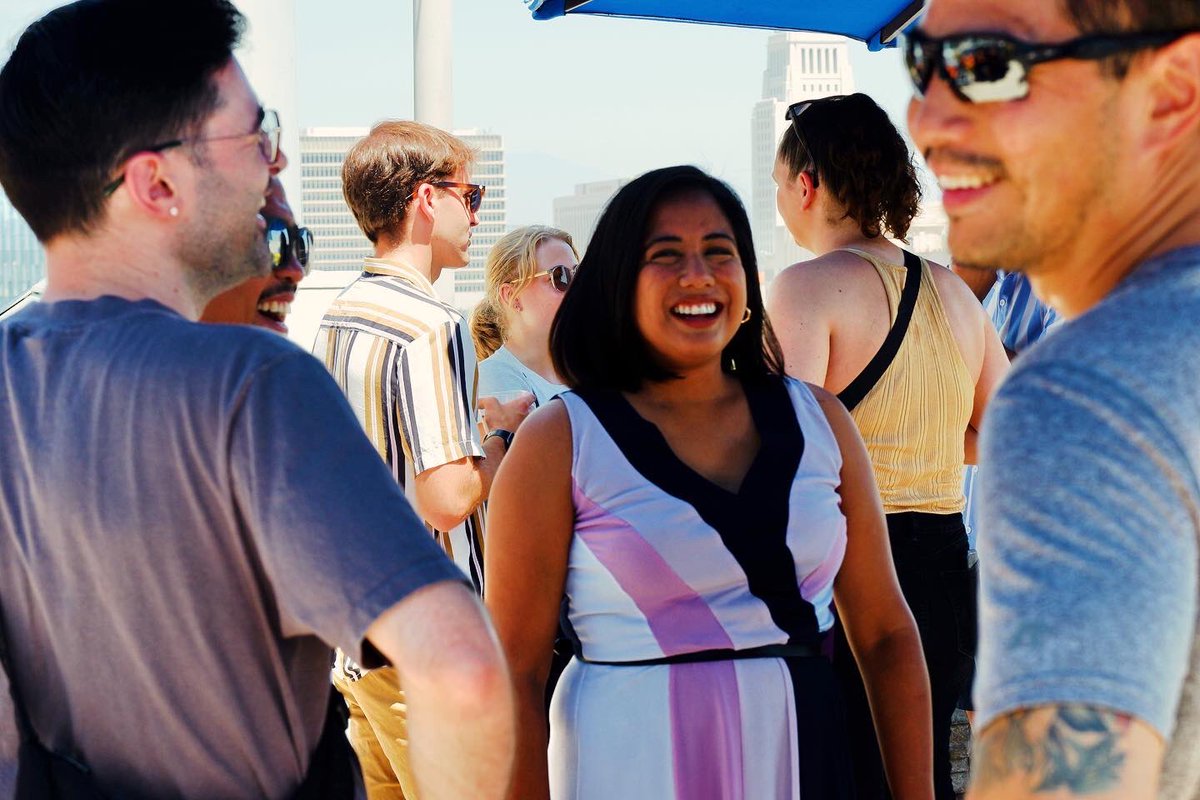 YsabelJuradoLA's tweet photo. #TeamYsabel is #DTLAstrong! Thanks to my neighbors on Hill St for a great rooftop hang! Want to host your own house party for our people-powered campaign? Sign up at https://t.co/aovBVYPRqs! 💜 https://t.co/l69BMnP1TW