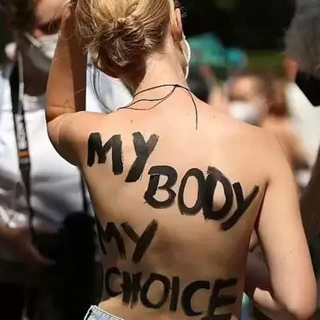 Elohim_Embassy's tweet photo. 忘れないで: 彼女の体 彼女の選択 トップレスになろう
#gotopless #gotoplessday #mybodymychoice
RAELselect https://t.co/TqnZY4aKu6 https://t.co/yrK7tSmmGt