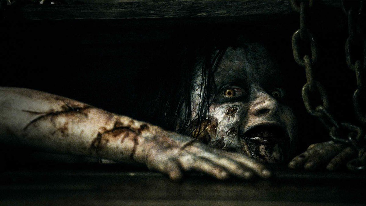 weepingcorpsee's tweet photo. Evil dead 2013 🔪🩸 https://t.co/Nch3LfoJwz
