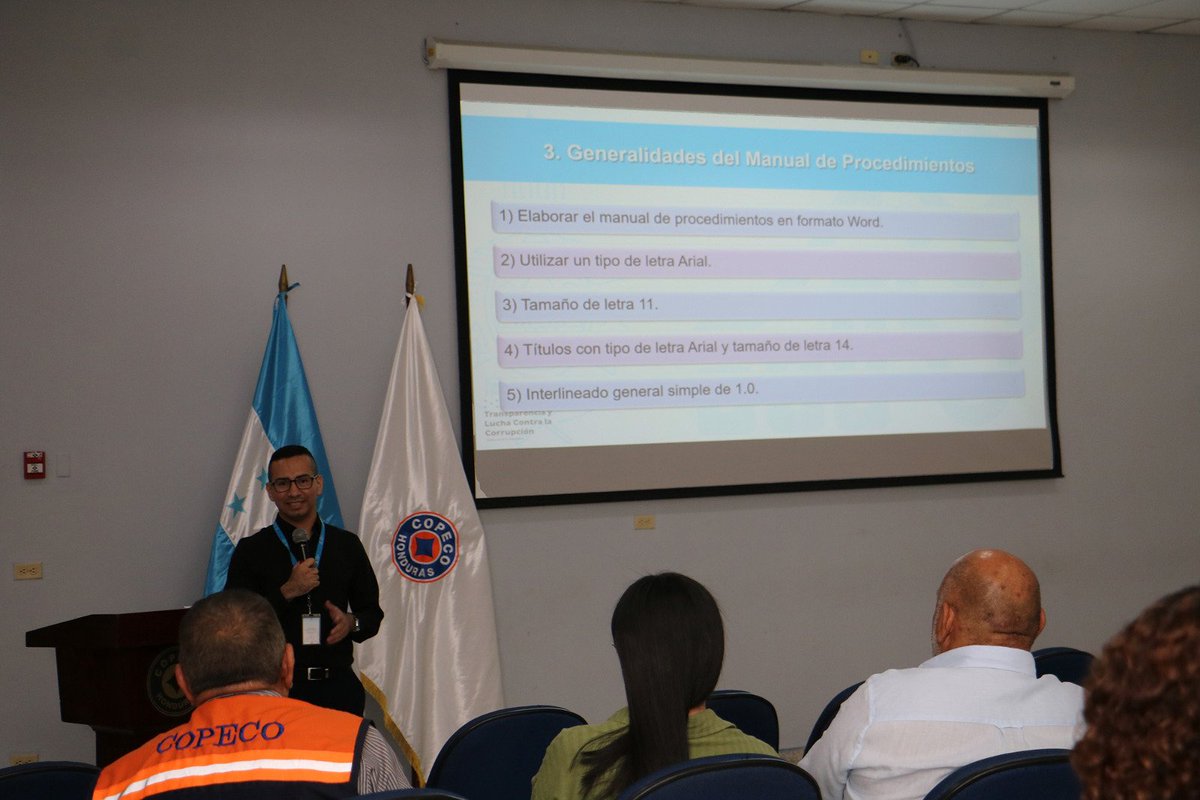 copecogob's tweet photo. 📌En Tegucigalpa
Con el propósito de conocer más a fondo el "Manual de Procedimientos" para una buena gestión, la Oficina Nacional de Desarrollo Integral de Control Interno #ONADICI brindaron capacitación al Comité de Control Interno #COCOIN de esta Secretaría de Estado. https://t.co/9qcaESunvQ