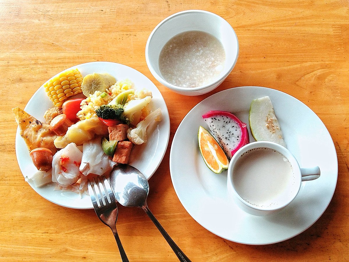 Trantrucly_LyA's tweet photo. Gửi tặng bạn không khí buổi sáng dịu dàng mát mẻ
Chúc bạn 1 ngày làm việc nhiều năng lượng, và hãy nhớ ăn sáng nhé
❤️Thấy bài đăng hãy follow nhau bạn nhé❤️
#saigon #lips #muine #kinh https://t.co/BUxMS9LiLK