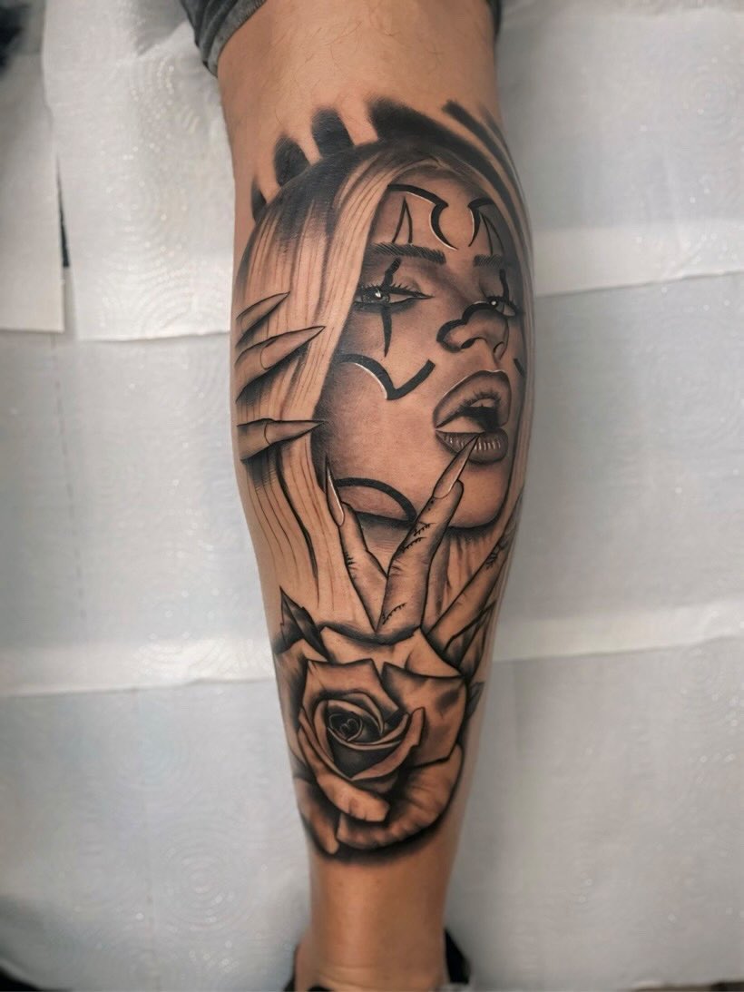 eiTuander's tweet image. Cadê a @luisasonza pra me notar? Marquem ela!!! ❤️‍🔥❤️‍🔥❤️‍🔥 ( q da panturrilha falta uma sessão pra terminar e amanhã fecho mais um braço de tatuagem pra ver minha loirinha em Esteio e Porto Alegre)