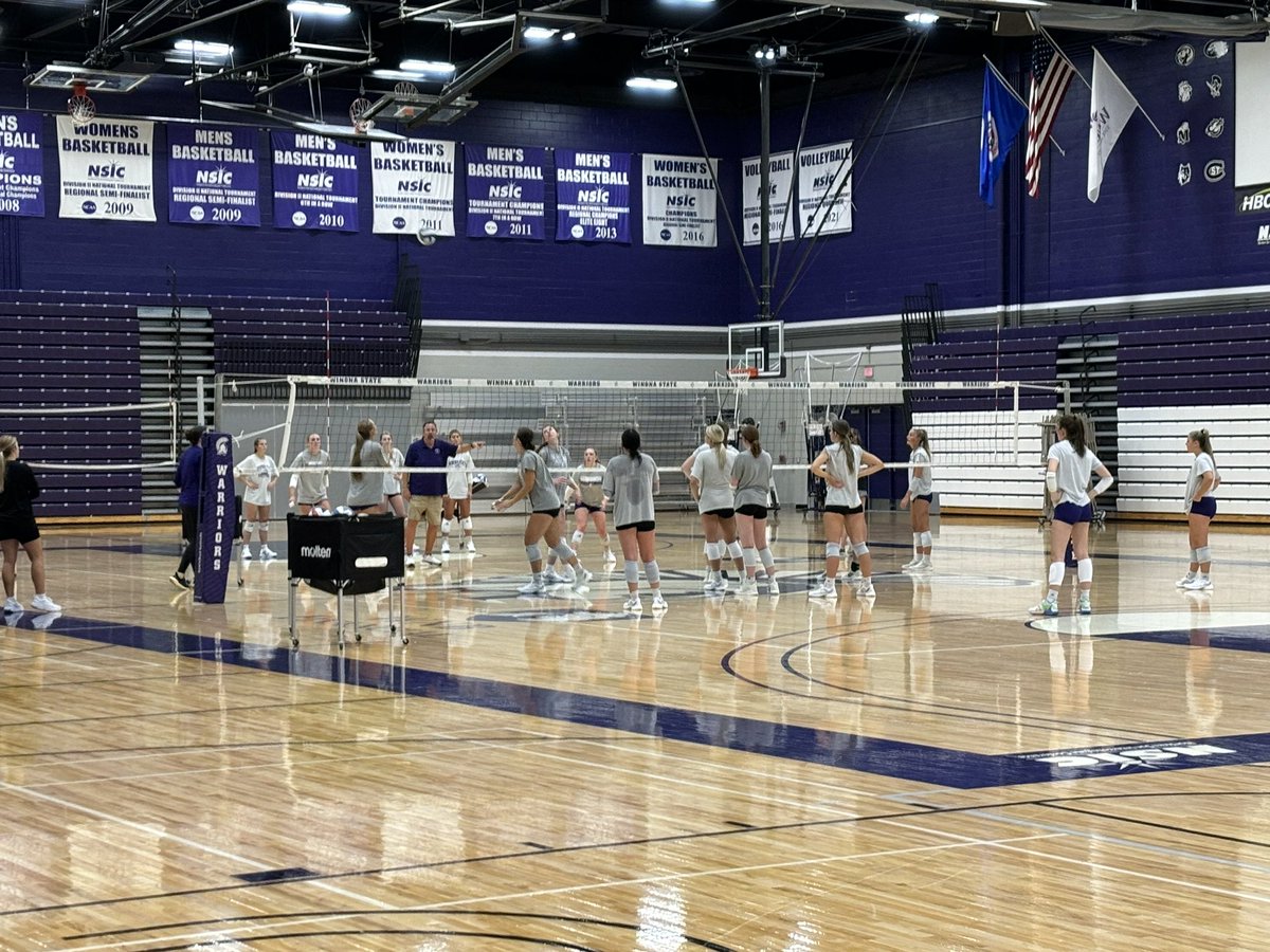 Another Happy First Day to all who celebrate!!! 

(Didn’t catch <a href="/WinonaStateCC/">Winona State CC</a>…they’re too fast.  Will have to be a second day of practice photo.)