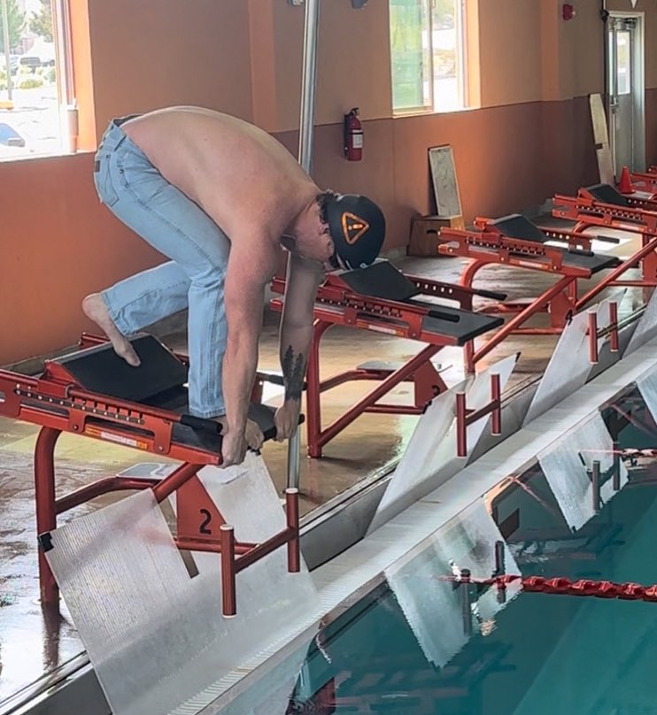kylesockwell's tweet photo. nobody will remember: 
-your salary 
-how “busy you were” 
-how many hours you worked  

people will remember:
- that one time you swam in jeans https://t.co/xBJwmkEiSr