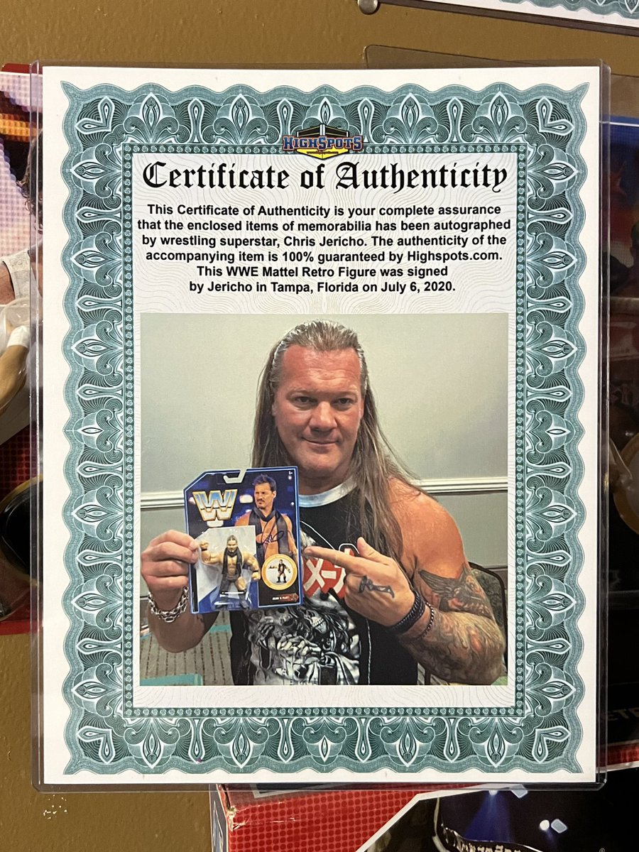 AewCard's tweet photo. @anthonyvito8 @wrestlingcards @TheHuskerhav @Joey_Graben @MikesUpperDeck1 @kjroscoe1118 @FullyPoseable @card_guide @TheGiantCassatt Chris Jericho autographed #WWE Retro Figure in Defender Case w/ #Highspots COA โ๏ธ ๐คผโโ๏ธ
$90 shipped with tracking to a US address ๐ฌ
#WrestlingFigures #WrestlingFigs #FigLife #ChrisJericho #Hasbro #Mattel #AEW #TheHobby https://t.co/te4zGo6UGS