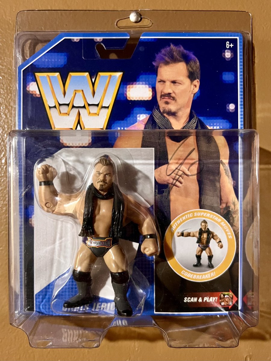 AewCard's tweet photo. @anthonyvito8 @wrestlingcards @TheHuskerhav @Joey_Graben @MikesUpperDeck1 @kjroscoe1118 @FullyPoseable @card_guide @TheGiantCassatt Chris Jericho autographed #WWE Retro Figure in Defender Case w/ #Highspots COA โ๏ธ ๐คผโโ๏ธ
$90 shipped with tracking to a US address ๐ฌ
#WrestlingFigures #WrestlingFigs #FigLife #ChrisJericho #Hasbro #Mattel #AEW #TheHobby https://t.co/te4zGo6UGS