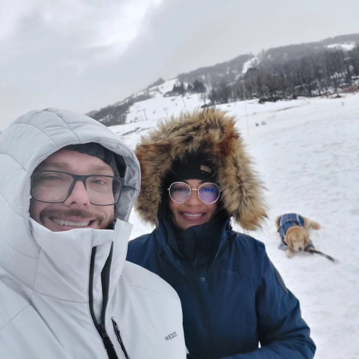 oEltinho's tweet image. Do you wanna build a Snow man?
We went up the Cerro Chapelco and after 10 days on the road, we got to our main goal: Snow meets snow!
#Snowmeetssnow