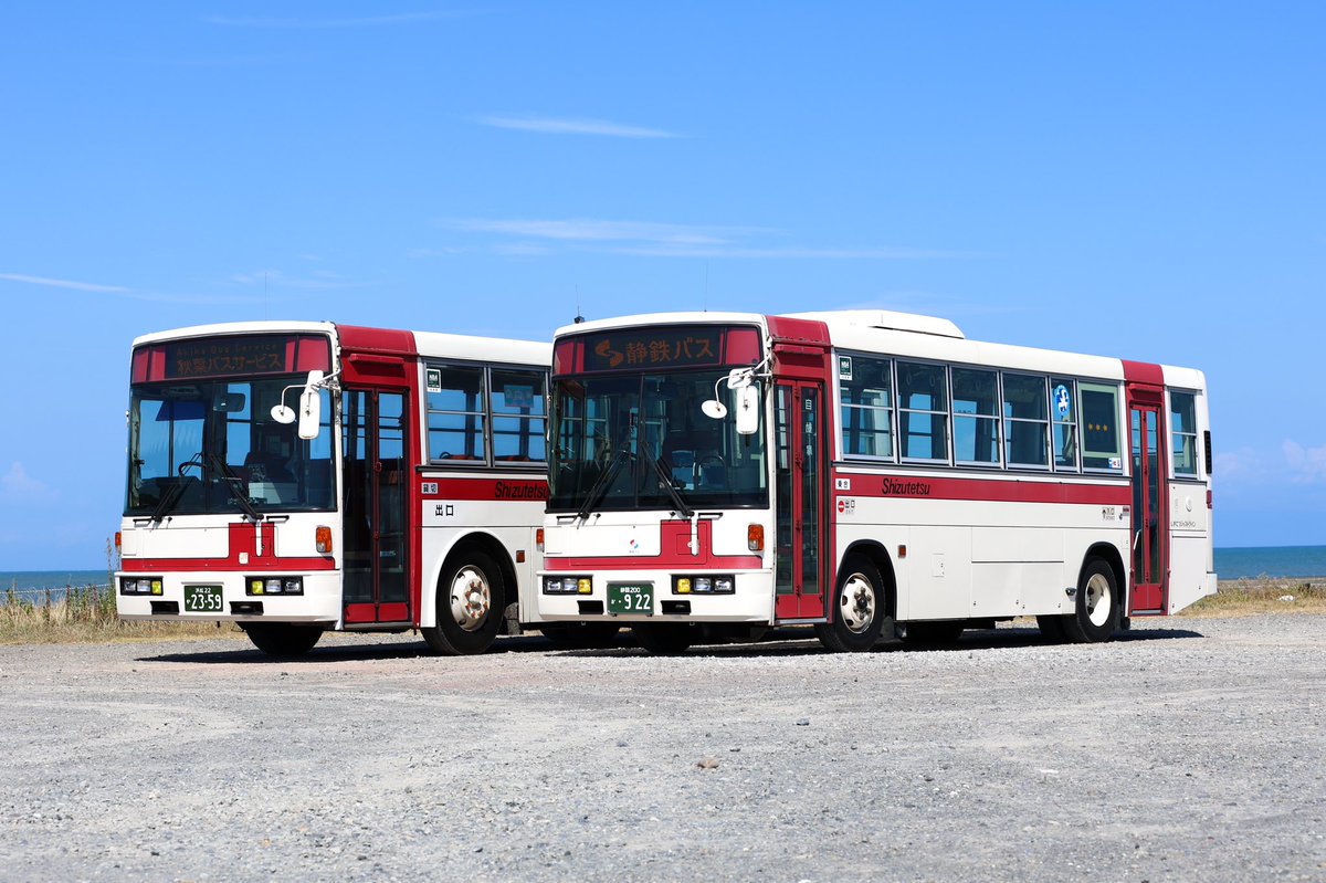 no_step_bus's tweet photo. 8/18 
しずてつジャストライン・秋葉バスサービス貸切
森2359
浜松22か2359 
U-LV324K
相良922
静岡200か922
KC-LR333J
暑��中の開催でしたが参加された皆様、そして主催様方お疲れ様でした。 https://t.co/lmiyRPOp9m