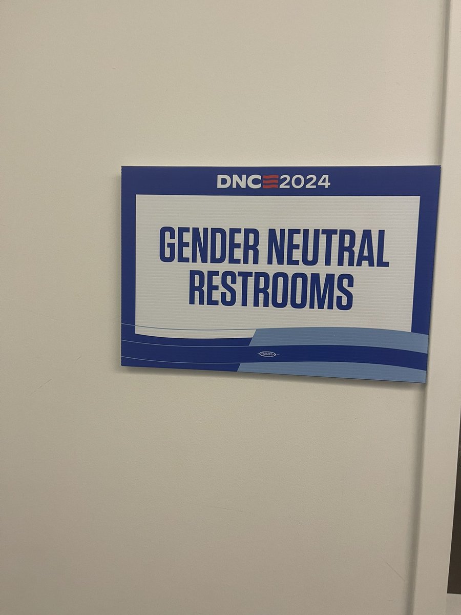 susanferrechio's tweet image. In the press filing center at the DNC, organizers took away the ladies room.