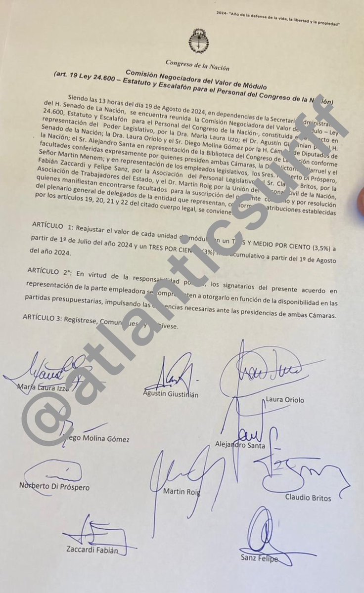 Estos son los nombres y firmas que autorizan a los Senadores a cobrar 9 millones por mes. Este es el documento que el mismo Senado quería evitar que se filtre. Señores, máxima difusión. 👇👊💣