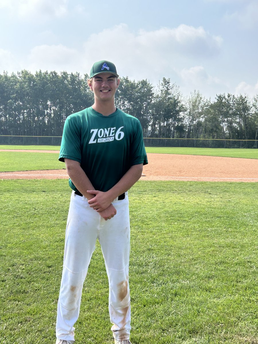 Sometimes, Jays look awfully good in green. Congrats to Aaron Norris from our U15AA squad, who was selected to be part of the Zone 6 team for the  Zone Tournament this weekend in Sherwood Park!