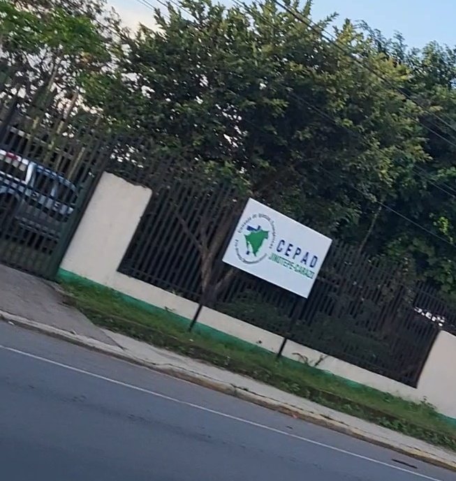 nicaclic's tweet photo. Me envían fotos por DM de las oficinas del #CEPAD Carazo, cerrado totalmente. Imagino que todas las camionetas dentro de poco las andarán y regalarán a los paramilitares Sandinistas que participaron de la operación masacre del #8deJulio2018 https://t.co/QNx8s93Z0a