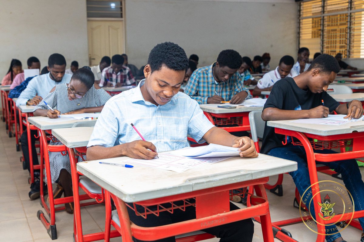 icampus_knust's tweet photo. End-of-Semester Examination:✨Keep pushing through, you have already made great progress since last week and Two weeks. Stay strong, stay focused, and finish these exams with the same determination you started with. The finish line is in sight! #endofsemesterexams #knuststudents https://t.co/lFUpNRRHYh