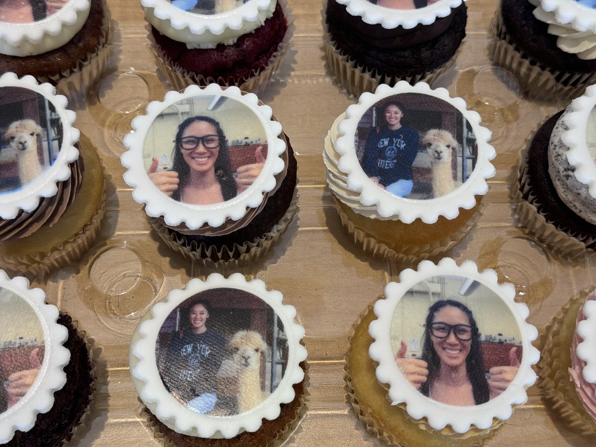 Natalie Brito (@nataliehbrito) on Twitter photo Celebrating my lab manager’s last day at @BritoBabyLab 🥳 Lucky for me she’s continuing on as a PhD student in the lab💜💜💜 <a href="/NYUAppliedPsych/">NYU Steinhardt Applied Psychology</a> Celebrating my lab manager’s last day at @BritoBabyLab 🥳 Lucky for me she’s continuing on as a PhD student in the lab💜💜💜 <a href="/NYUAppliedPsych/">NYU Steinhardt Applied Psychology</a>