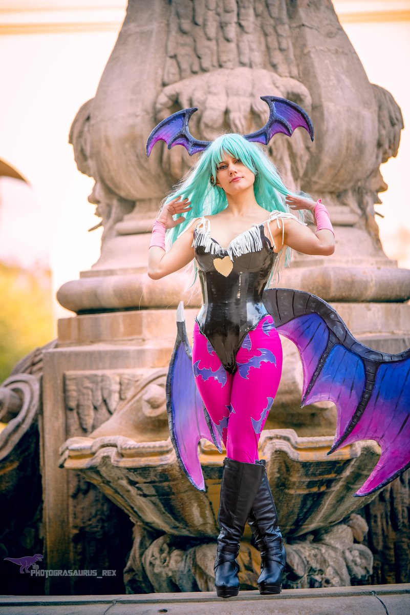 SesameCos's tweet image. Do you ever forget to post pics of a shoot you liked becaise you were planning to space them  out? Imo this was the perfect place and lighting for Morrigan and I love these pics but I judt forget to post 

Photographer photograsaurus_rex on IG

#capcomcreators #Morrigan