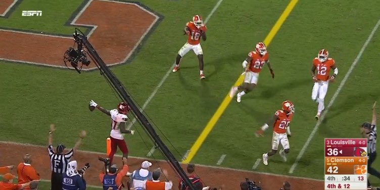 Parachuting Louie (@louie782367) on Twitter photo 