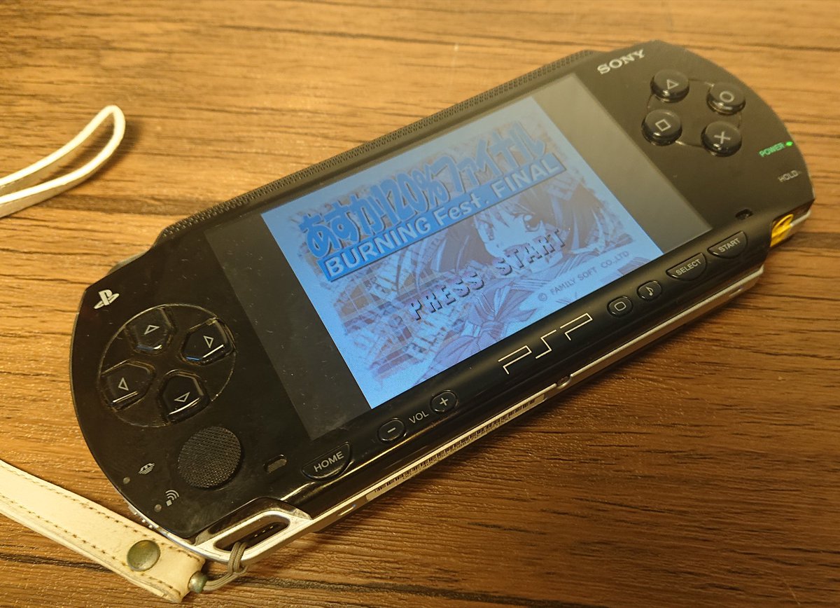 ドラノア tweet media