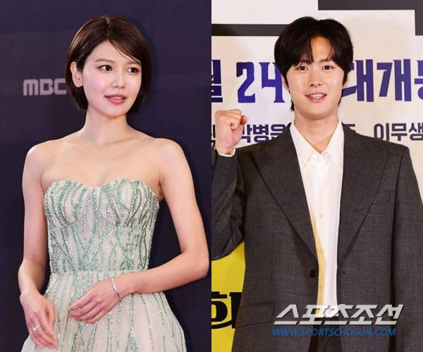 daheeverse's tweet photo. #CHOISOOYOUNG & #GONGMYUNG reportedly to lead new tvN romcom drama 'Extremely Senseful Alcoholic'
About a woman who was born and raised in a family of alcoholics escaping from her drunkenness.
Written by #MonthlyMagazineHome writer & will be helmed by #HonestCandidate director https://t.co/LGzyCO8G9U