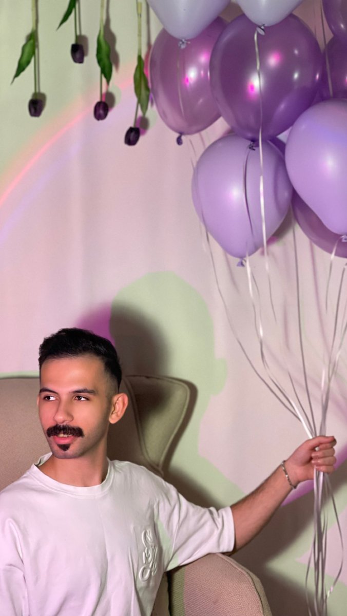 DRhani_HL's tweet photo. My birthday 🥳 https://t.co/Ri6GqLIru6