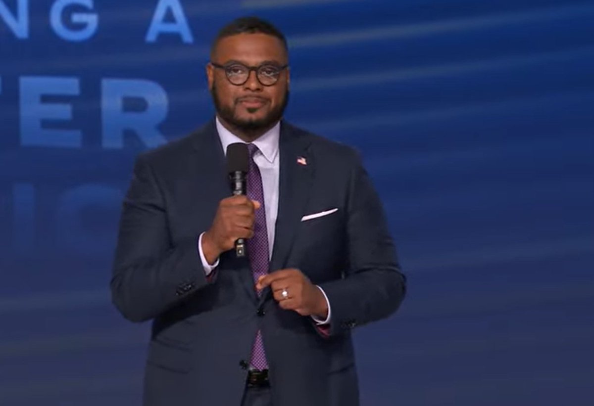 Chris Potter tweet media