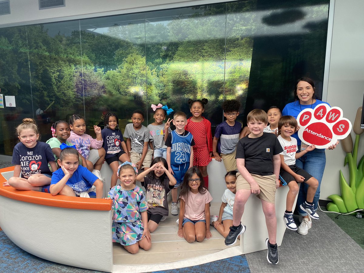 Centennial Elementary tweet media