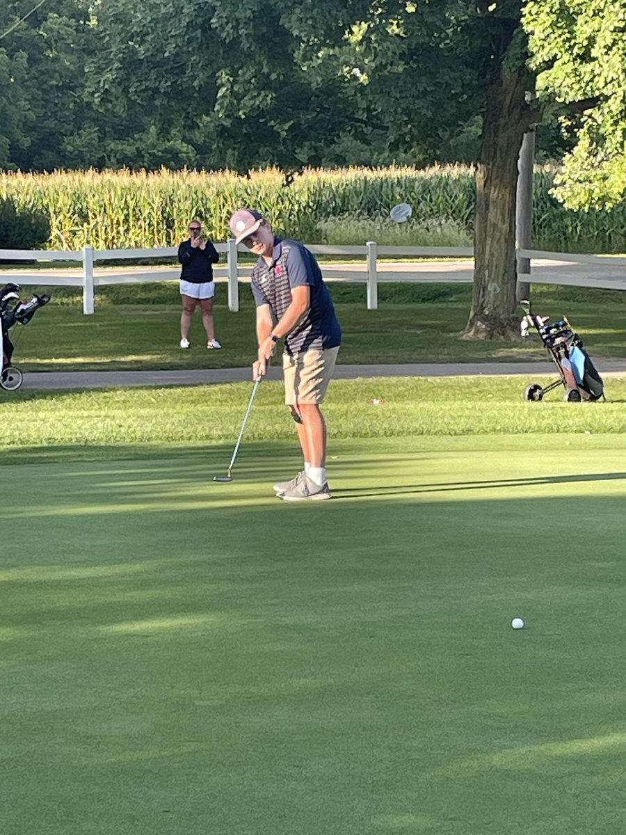 Piqua Indians Golf (@piquagolf) on Twitter photo The Indians defeated West Carrollton tonight on the back nine at Echo.
<a href="/HunterSteinke3/">Hunter Steinke</a> 38 🐥🥇
Blake Walling 44 🥈
<a href="/lawsonl08/">Lance Lawson</a> 46 🥉
Evan Clark 46 🥉
<a href="/Aiden_Applegate/">AidenApplegate</a> 50
Gabe Sloan 🙈
#WeArePiqua The Indians defeated West Carrollton tonight on the back nine at Echo.
<a href="/HunterSteinke3/">Hunter Steinke</a> 38 🐥🥇
Blake Walling 44 🥈
<a href="/lawsonl08/">Lance Lawson</a> 46 🥉
Evan Clark 46 🥉
<a href="/Aiden_Applegate/">AidenApplegate</a> 50
Gabe Sloan 🙈
#WeArePiqua