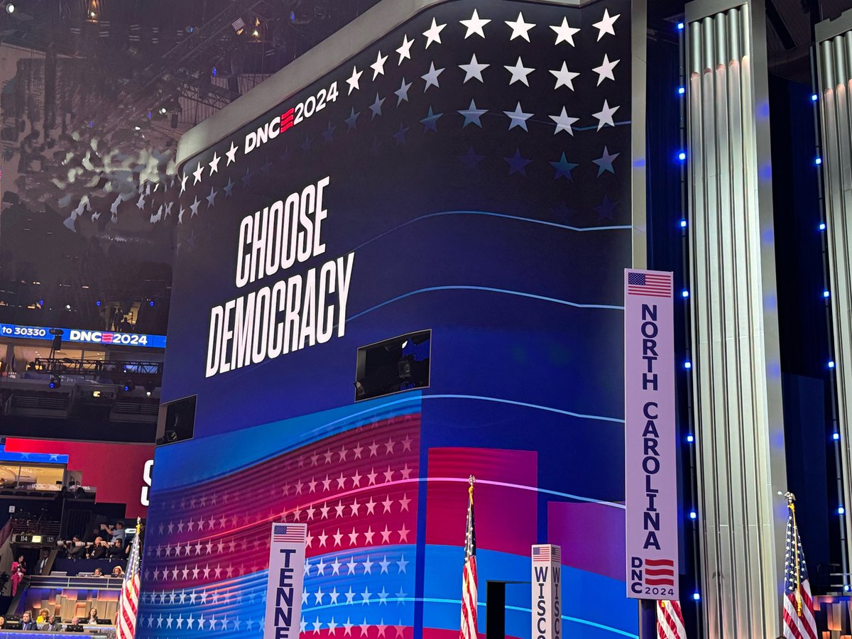 MariaForNC's tweet photo. #DNC2024CHICAGO #DNCConvention2024 
#HarrisWalz2024 
#ChooseDemocracy
#NorthCarolina #NCpol https://t.co/m1Lu7PVmX5