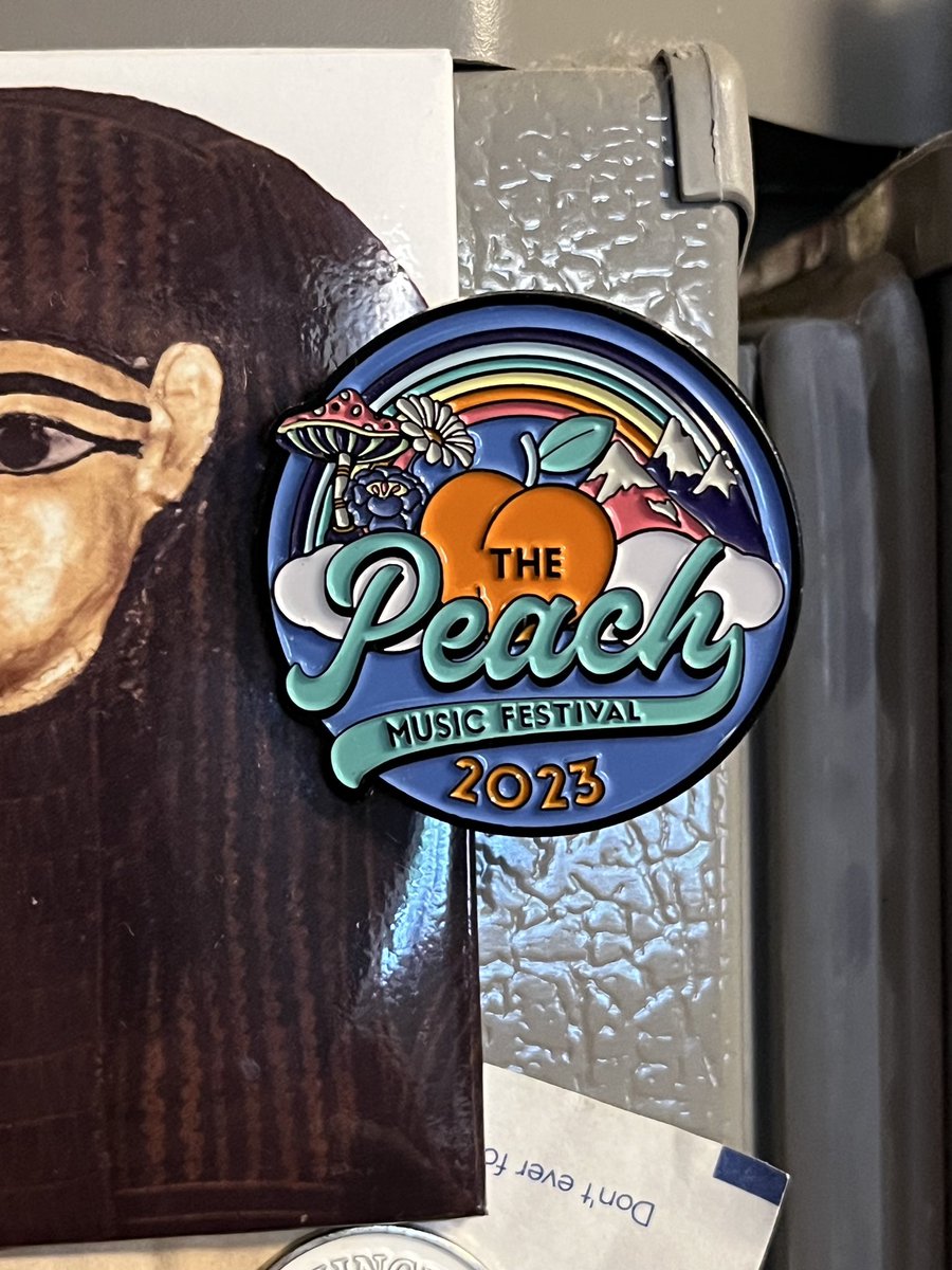 Finally got around to getting some of the pin back magnets.  Thanks to Johnny Williams and Erin Bowling for hooking me up with some of the sweet #Ween pins!