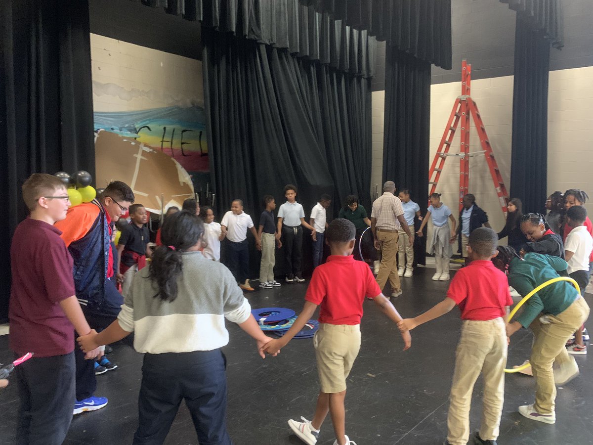 Chiquita Estavan, MA tweet media