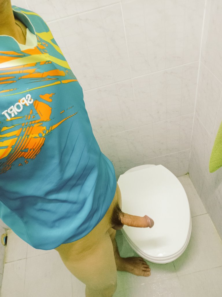 PhichaiSai98051's tweet photo. လိုးချင်တယ်ကွာ🤪🤪 https://t.co/jcQqMDTOIL