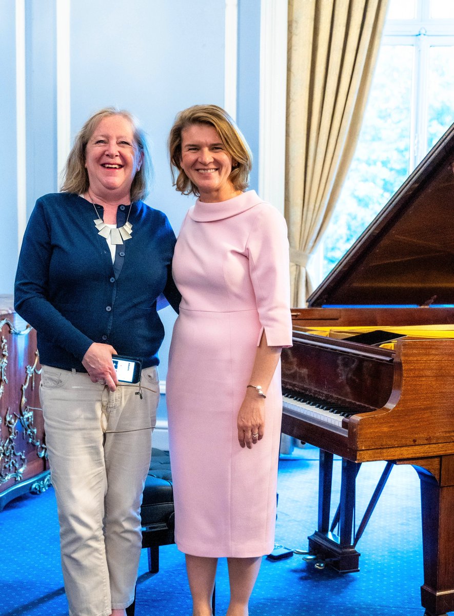 AuraWoodward tweet media