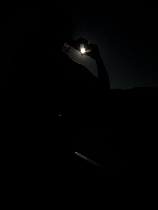 Super Blue Moon 💙 https://t.co/1FMUryKx4G<a href="/tag/smartfood"class="tags"><span>#smartfood</span></a>