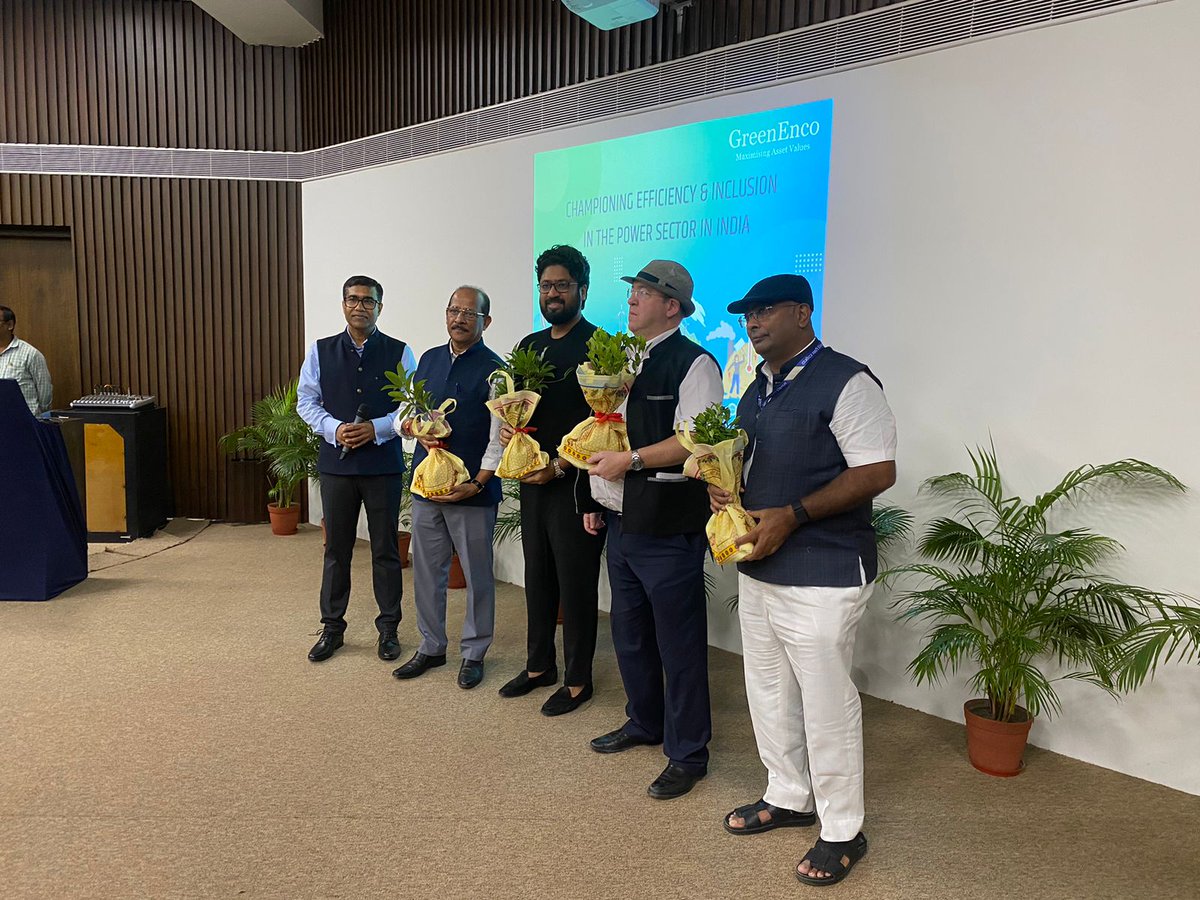 GyaneshC's tweet photo. Yesterday's @GreenEnco workshop on efficiency &amp; inclusion in #India's #powersector was a crucial &amp; timely endeavor.  As the world grapples with climate crisis, such platforms for dialogue &amp; innovation are essential. Vikram Solar was proud to be part of this conversation https://t.co/as32taS42q