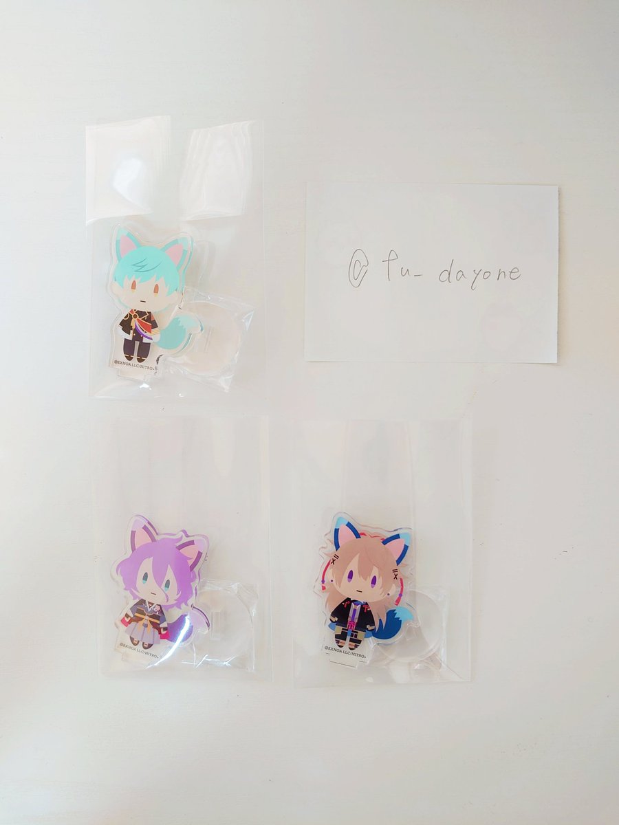 fu_dayone's tweet photo. 刀剣乱舞で学ぶ　日本刀と未来展　ミニアクリルスタンド　御伴散歩　きつね装備　グループB　グループD　グッズ　交換

【求】加州清光、大和守安定、乱藤四郎

【譲】歌仙兼定、小竜景光、一期一振

検索からやFF外様もお気軽にお声がけください。 https://t.co/DvIgODW0dd