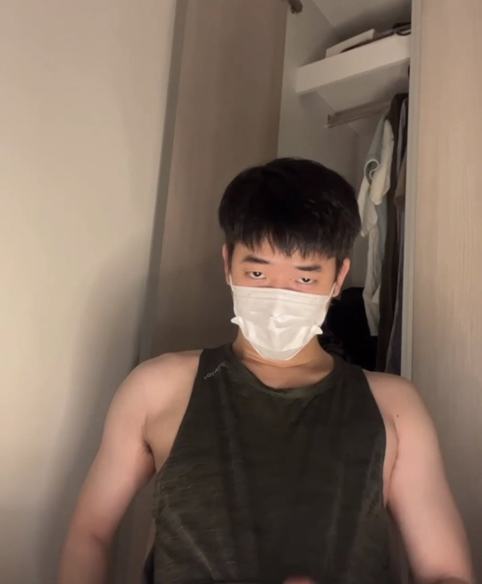 crazybeimo's tweet photo. 有人认识吗 https://t.co/1gcb7qdkyi