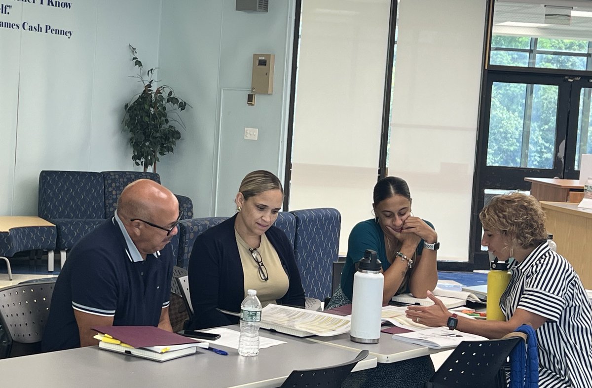 Dr. Michelle Yazurlo tweet media