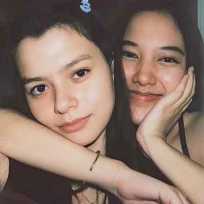 becckfreen's tweet image. THEN                                                 NOW

#ฟรีนเบค #FreenBecky 
#srchafreen #beckysangels