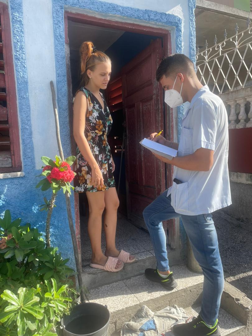 enfermeriaucmvc's tweet photo. #MIUCMVC agrupa a las profesiones más nobles que hay; éstas forman  profesionales dedicados a preservar la vida humana con  acciones para fomentar hábitos saludables, cuidado físico y mental,estudio de enfermedades para combatirlas, curar  y mejorar el bienestar de las personas. https://t.co/GtRsLxqUcP