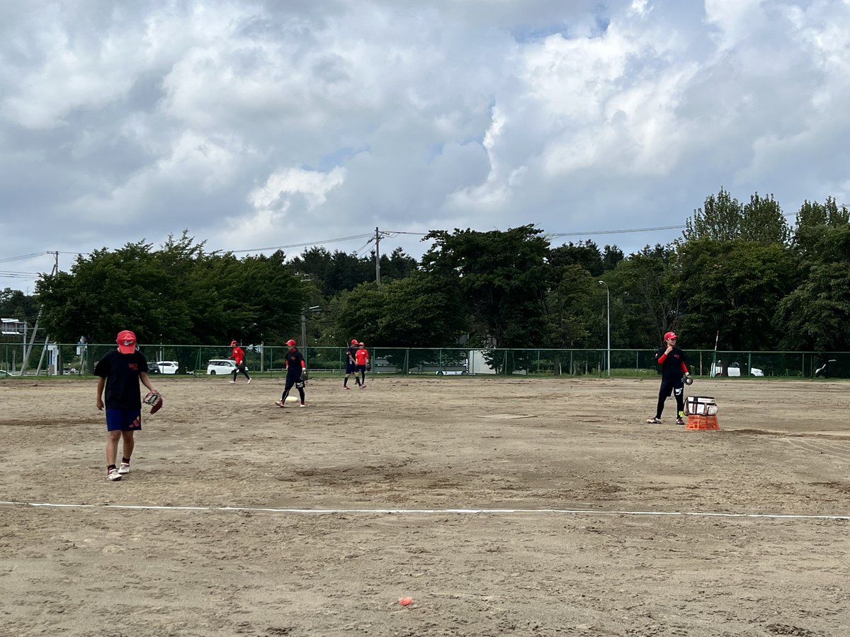 setagayaclub's tweet photo. 8/16 全日本レディース大会1日目！

世田谷クラブは試合がなかったため、試合観戦後
とわの森三愛高校さんにグラウンドをお借りして
最後の練習を行いました！

その後は、夜まで自由時間で各自観光したりと楽しみました☺️ https://t.co/rly8jpdLww