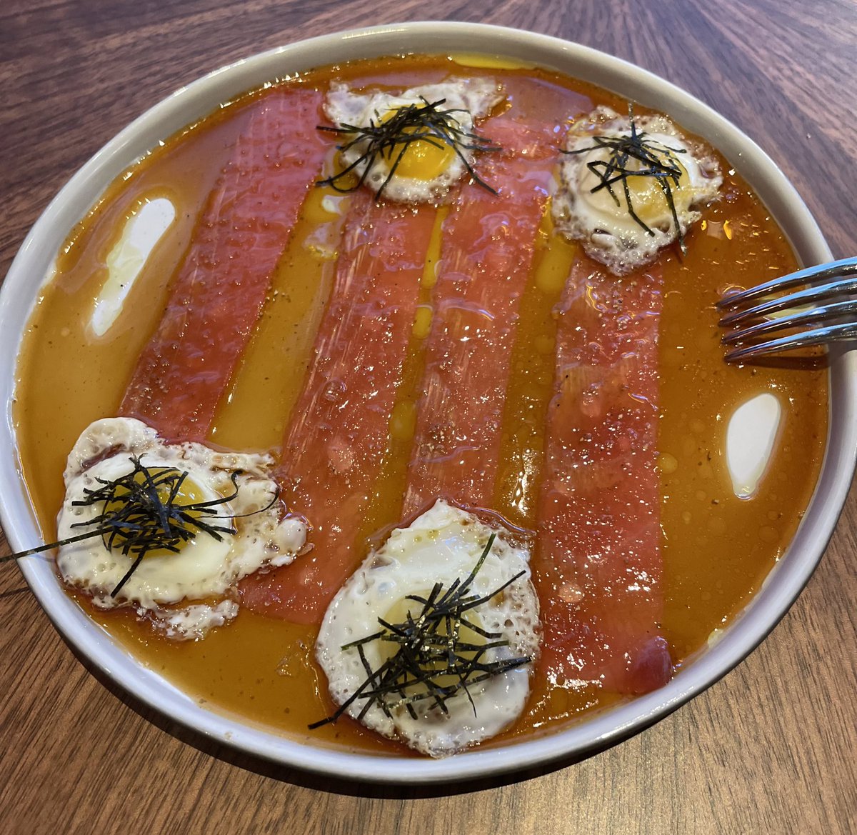 eatinglasvegas's tweet photo. Tip of the iceberg of our everything -on-the-menu dinner at the brand spanking new #BazaarMar by @chefjoseandres.🇪🇸🐟🐠🐡👏🥂🍾 https://t.co/N7kWpaPLkh