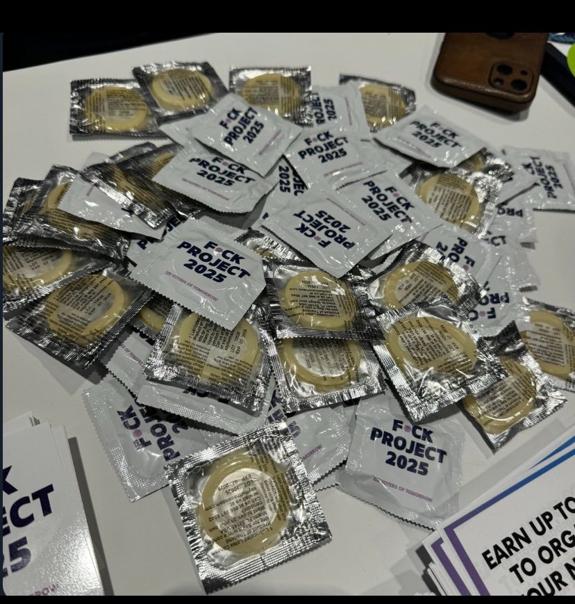 LisaGrande13's tweet photo. Safe Sex at The DNC
#FCKProject2025 https://t.co/ebtgySQOCJ