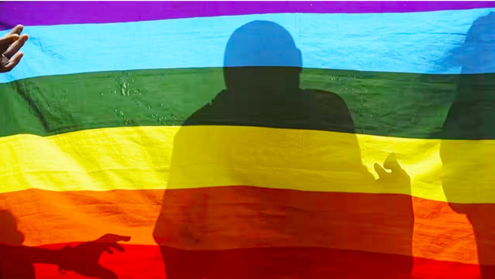 Don't miss this week's Kuppi Talk Column "LGBTIQ+ matters: Creating positive space at universities" by Ramya Kumar on the Island

#LGBTIQ+ #GenderEquality #EqualGround #HigherEducation #PositiveSpace #Universities #Education #SocialChange #SriLanka

island.lk/lgbtiq-matters…