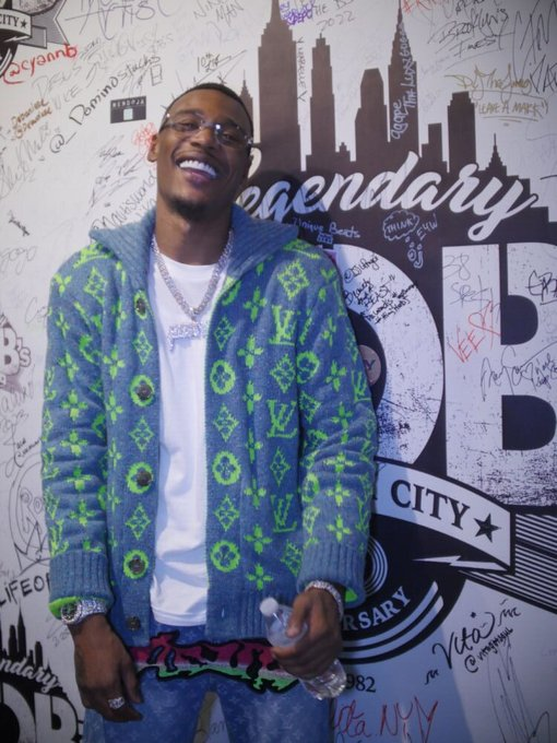 gernee1998's tweet photo. My Fave King Money Ⓜ️ @ArmoneyWarren is THE BEST, and I do know it! He is blessed and highly favored God, fine, respectful Gentleman, mighty Man of Valor, his smile is everything God gave him that smile & NOTHING can take that away. King MoneyⓂ️ always shines.✨#Winner4Life🥇🏆💯 https://t.co/S5IvcnDYsg