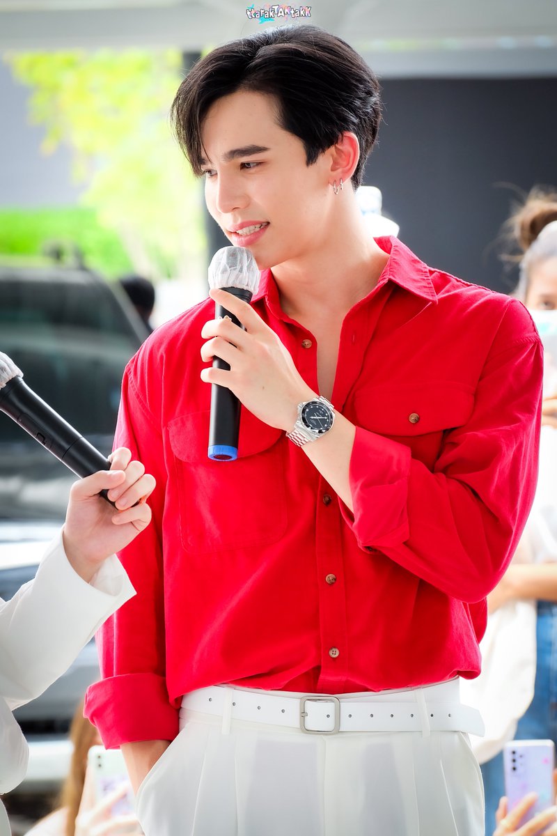 ttaraktaktakk's tweet photo. พี่สุดหล่อ+สีแดง+เดย์ไลท์ = ✅✅✅
「@MMaxmaxxxx」
#Mmaxmax #ไดโนกรธัสส์
#MaxNatTopsCLUB
#ByTaktakk https://t.co/7tBB5WZIM3