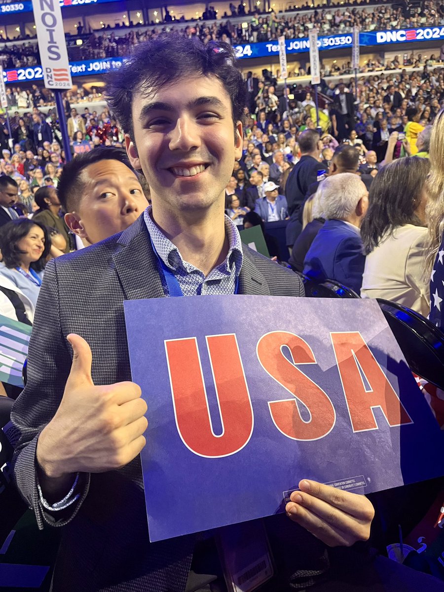 CollegeDems's tweet photo. USA USA USA USA USA USA USA https://t.co/AQQhIhpqa7