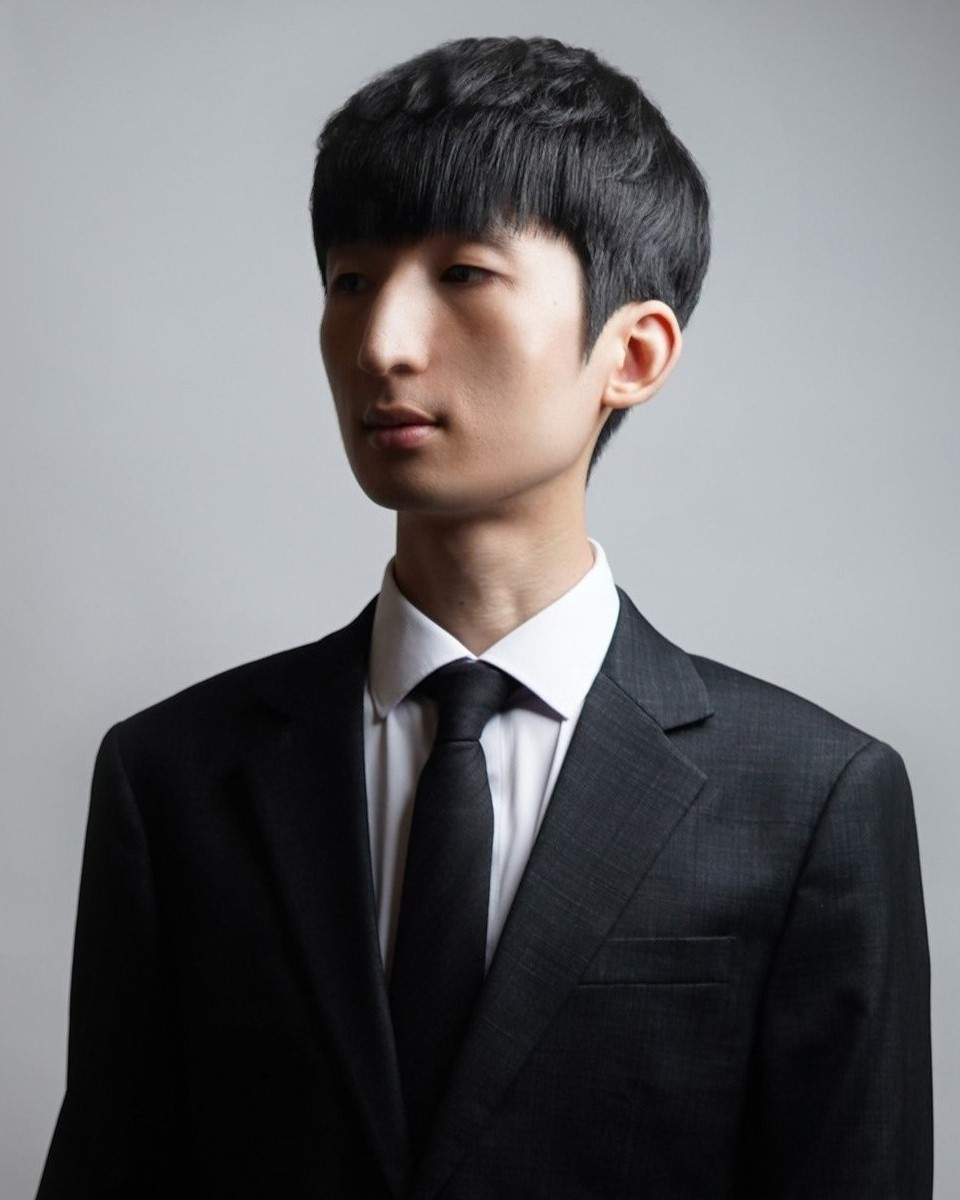 singpoet's tweet photo. [현대시가 선정한 이달의 시인]

《현대시》 2024년 8월호에서 만나 보실 수 있습니다. 신작시와 함께 김정현 평론가의 작품론과 최지인 시인과의 대담이 수록되어 있습니다. 감사합니다! :D https://t.co/kjxl2qmi8W